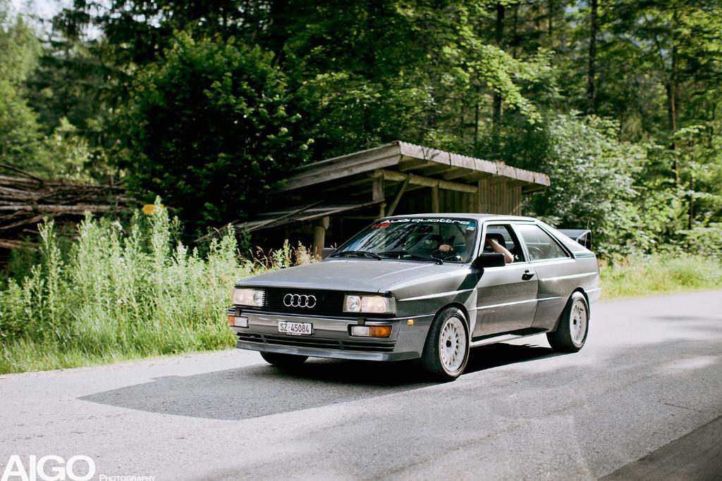 922473URQUATTRO2070.jpg