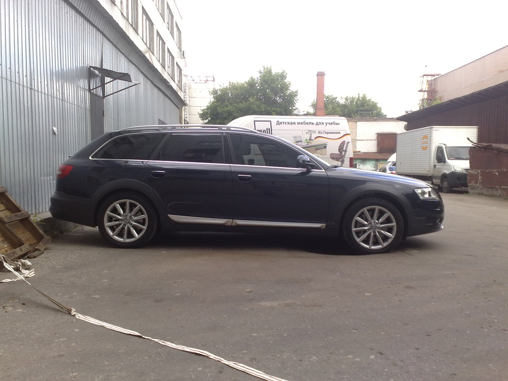923513319AUDIA6C6ALLROAD.jpg