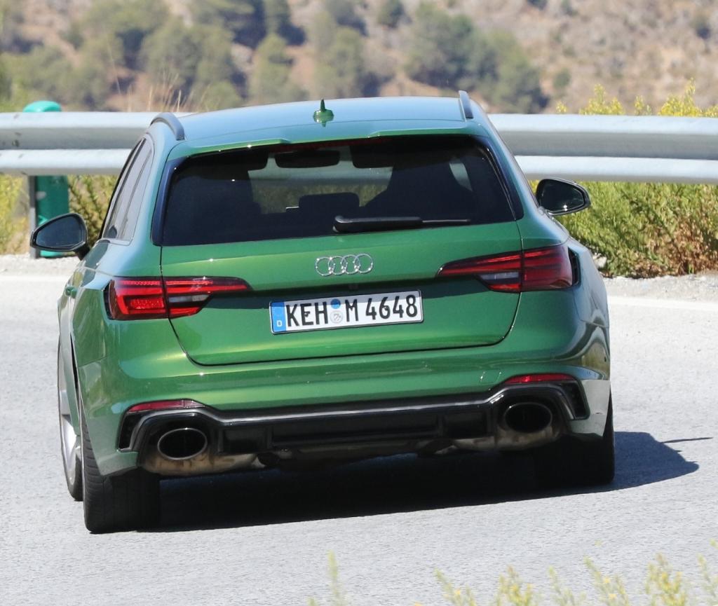 924154AUDIRS4B90091.jpg
