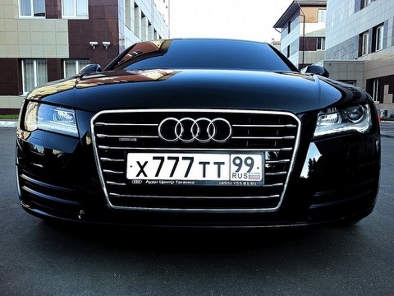 924227087AUDIA7ESQUIROU.jpg