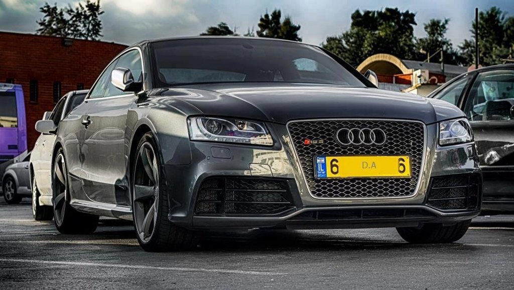 926036AUDIRS5557.jpg