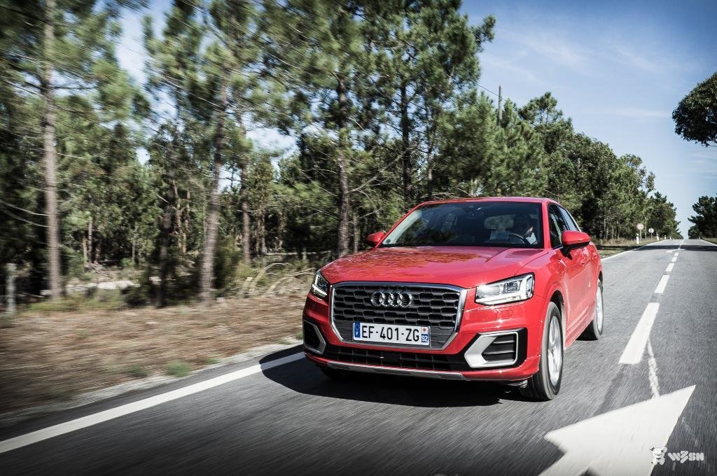 926449AUDIQ20616.jpg