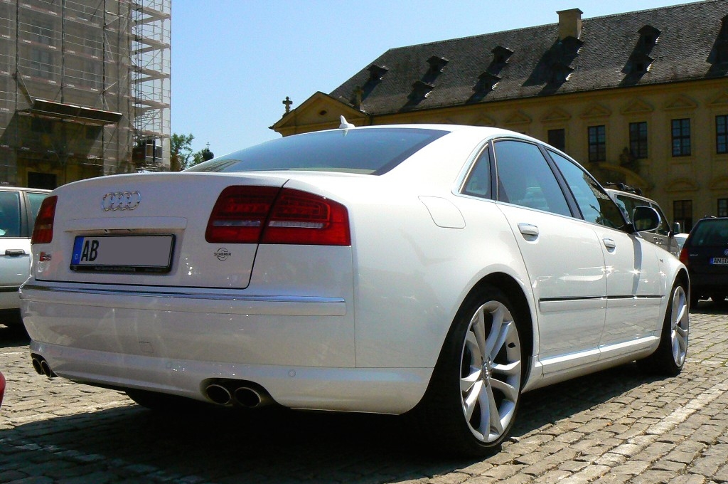 927000741S8D3.jpg