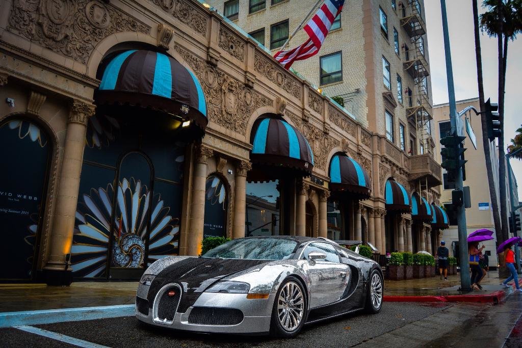 927329BUGATTIVEYRON1080.jpg