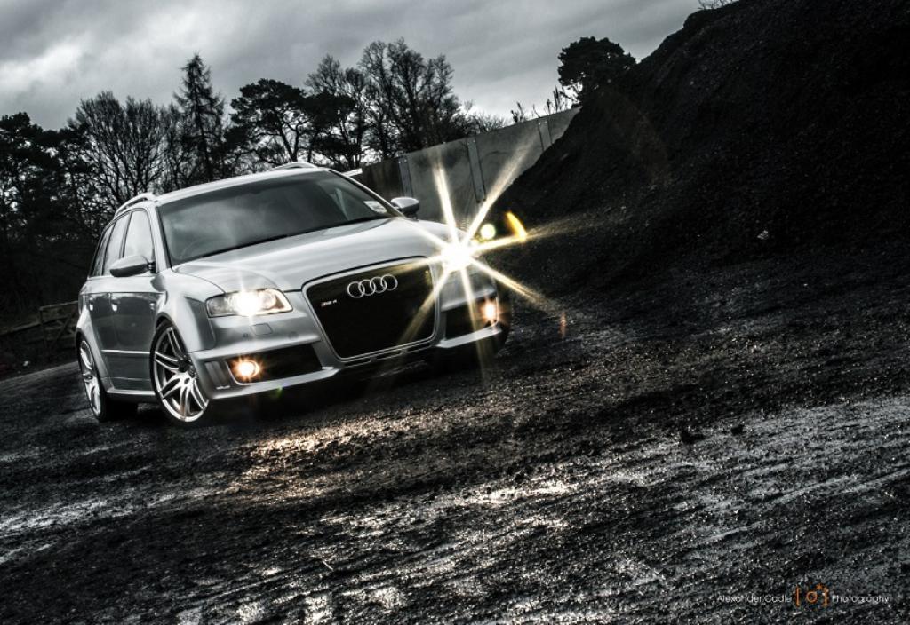 929030AUDIRS41266.jpg