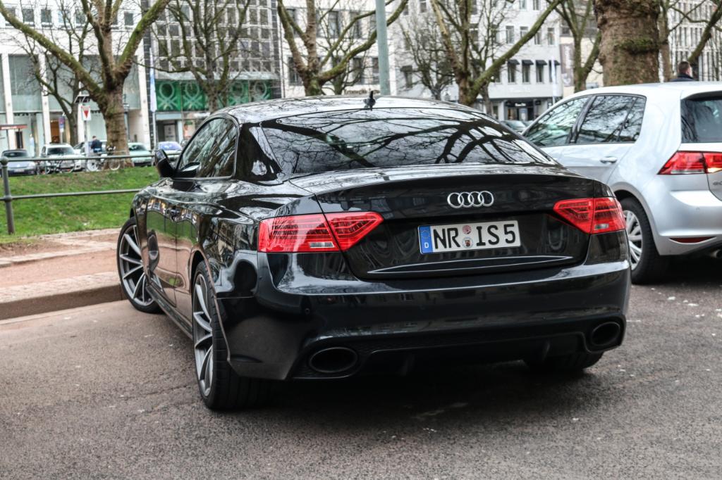 929179AUDIRS53061.jpg