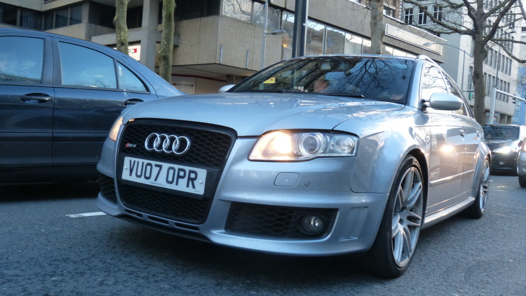 930704AUDIRS41008.jpg