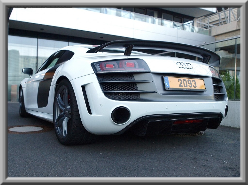 931488R8GT292ESQUIROU.jpg