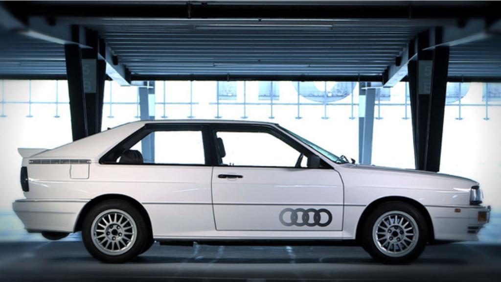 931554URQUATTRO777.jpg