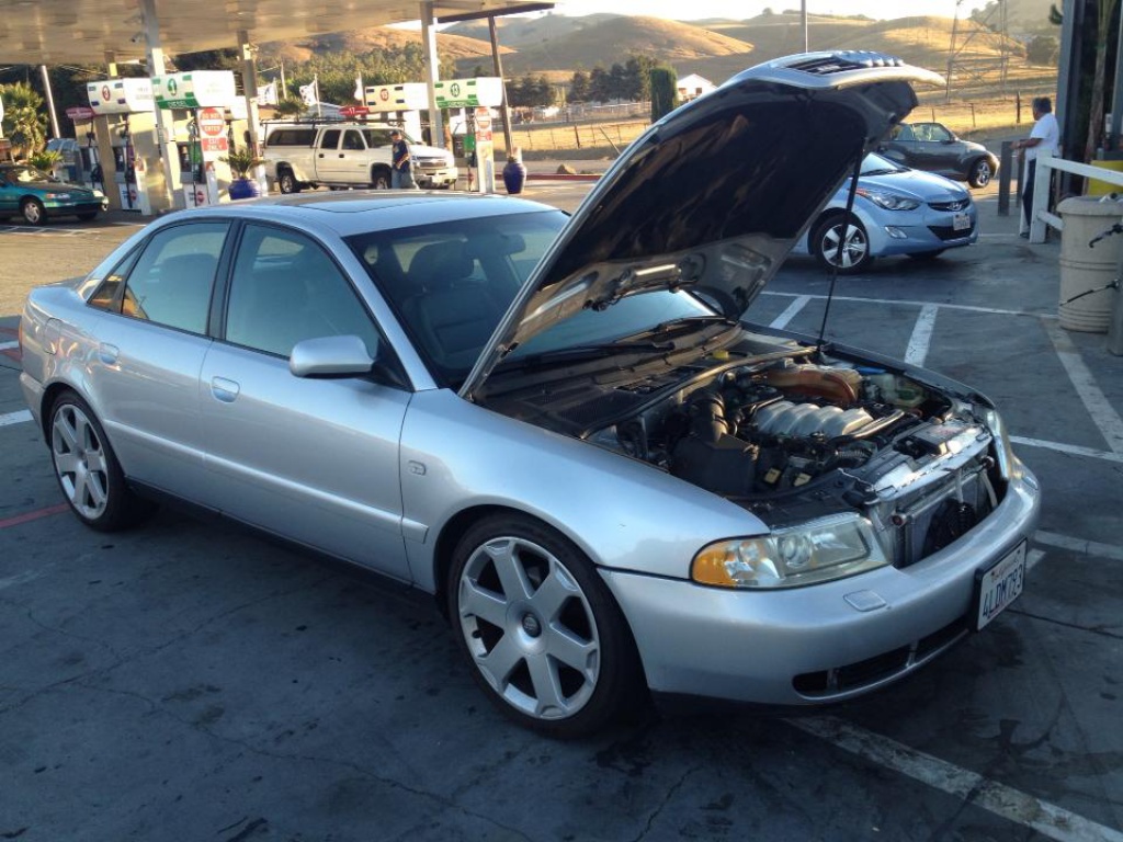934793AudiRightSideFrontzpsf4aa901f.jpg