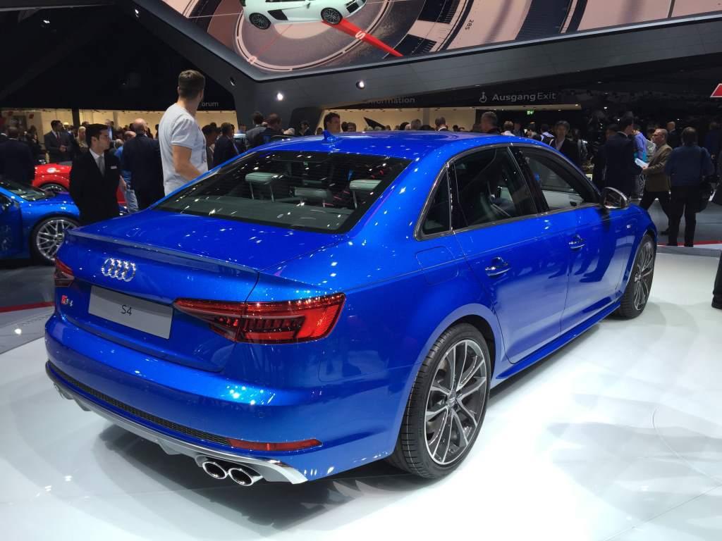 935302S4B90240.jpg
