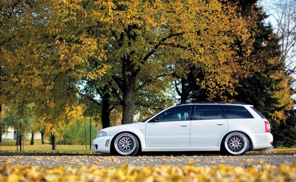 936167audirs4b51featured.jpg