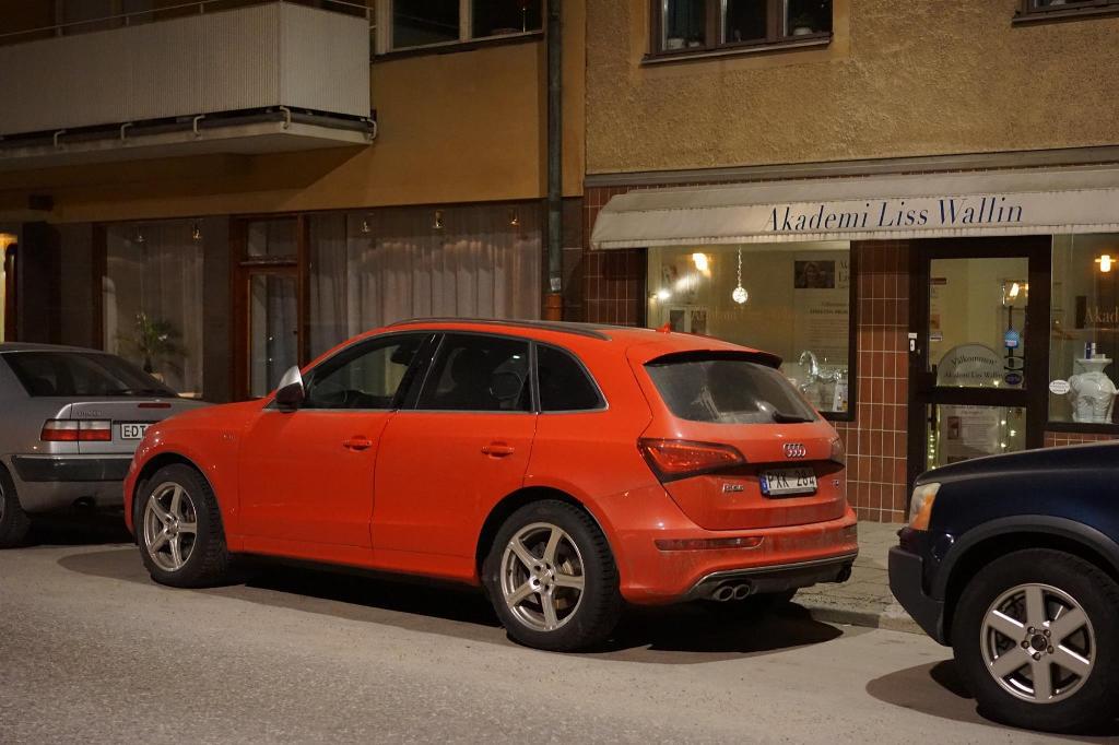 936706AUDISQ51019.jpg