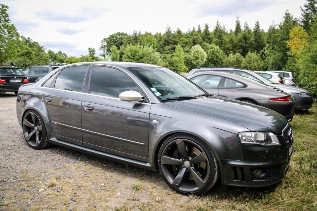 936749AUDIRS42217.jpg