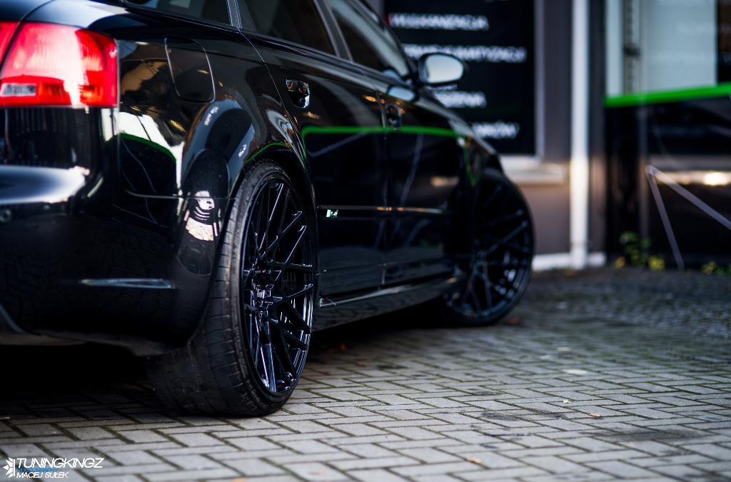 937372AUDIWHEELS1064G1RS4B7.jpg