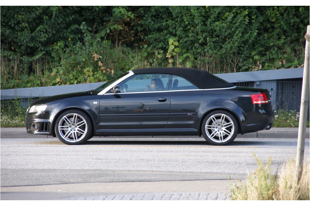 937388AUDIRS4514.jpg