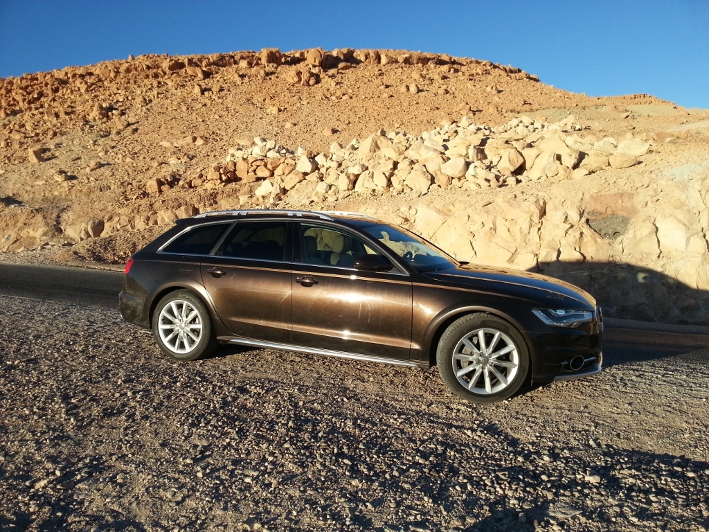 937874316AUDIA6C7ALLROAD.jpg