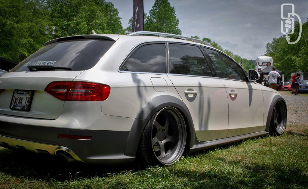 9398261637AUDIA4ALLROAD.jpg