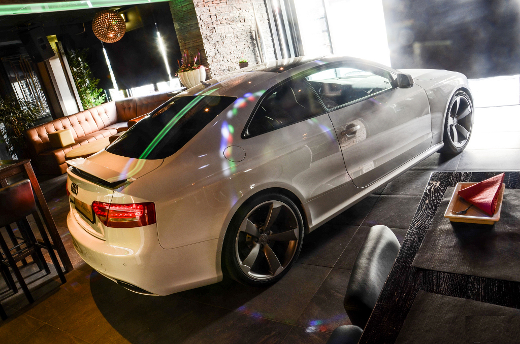 941105AUDIRS5489.jpg