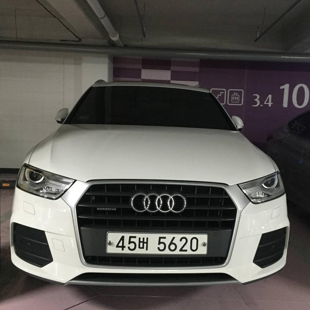 941786Q31215.jpg
