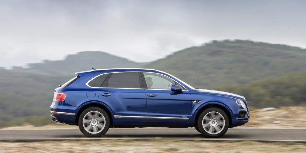 941802BENTAYGA0037.jpg