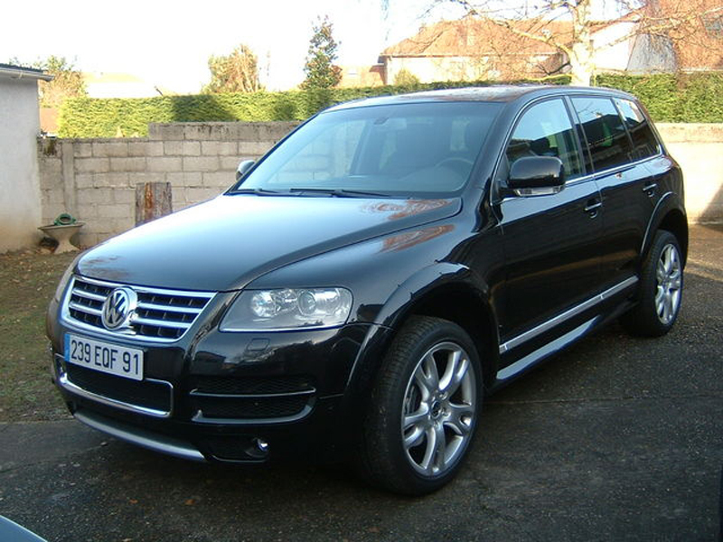 942267W12TOUAREG150ESQUIROU.jpg