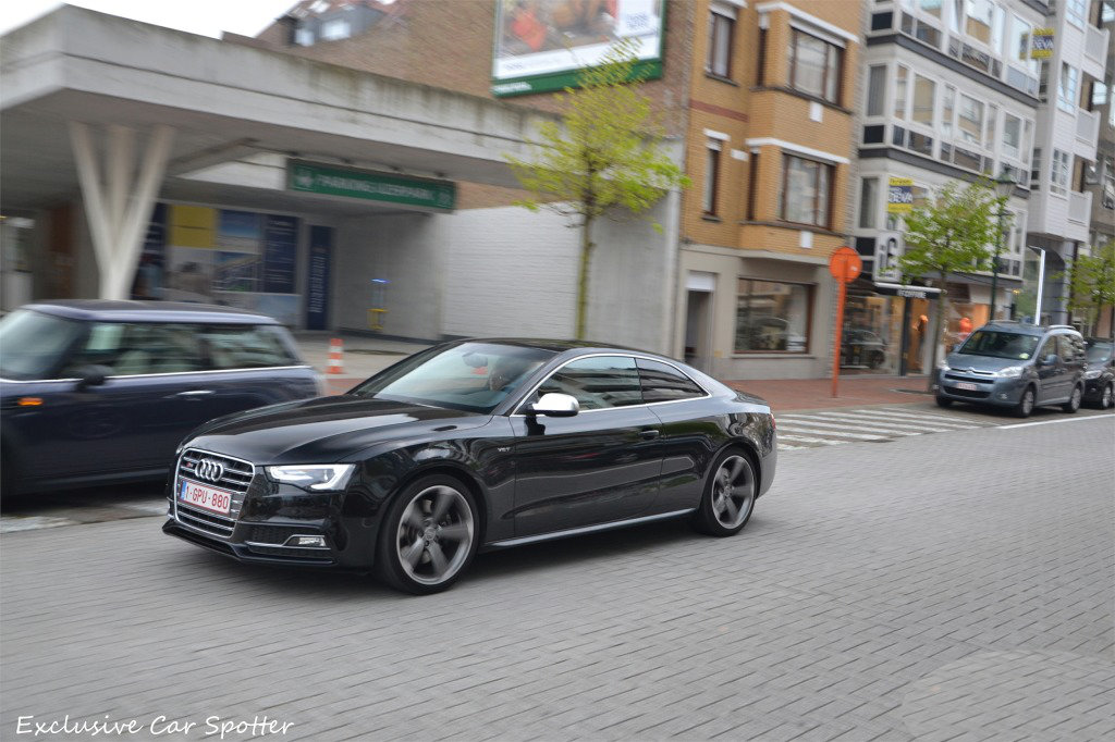 942620297S5SPORTBACK.jpg