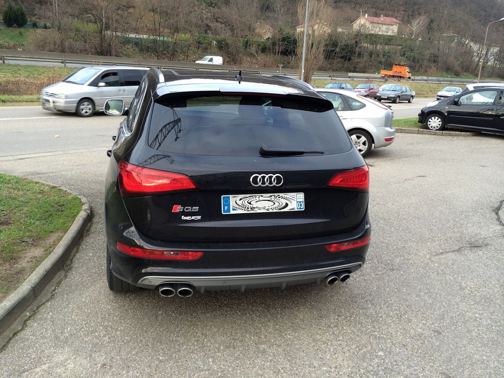 943221AUDISQ5944.jpg