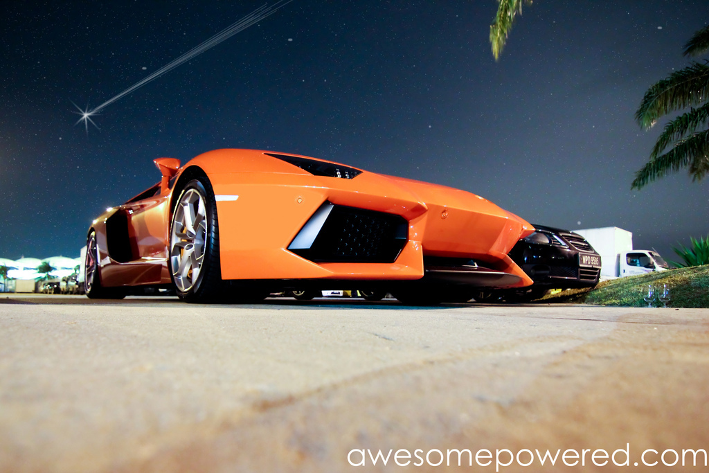 943837360LAMBORGHINIAVENTADORESQUIROU.jpg