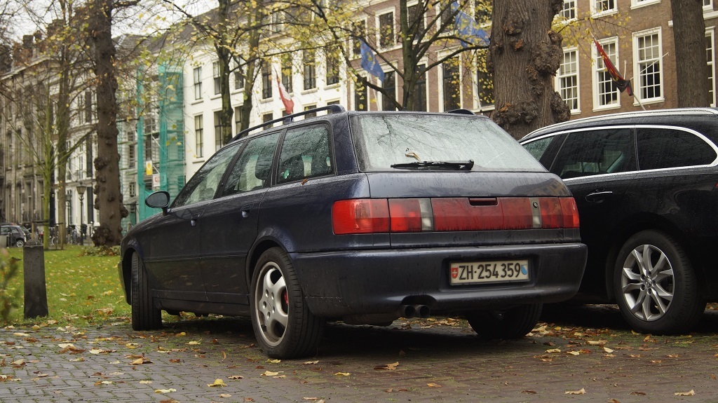 944713RS2598.jpg