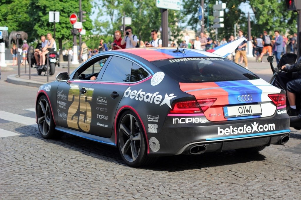 945609RS7742.jpg