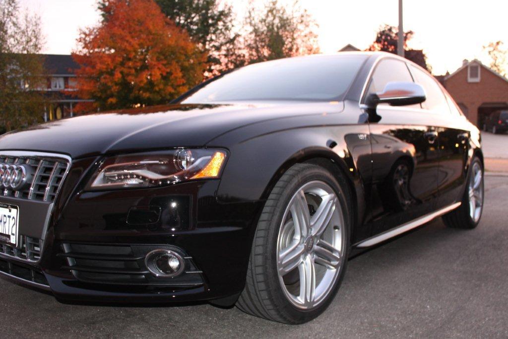 945744093S4ESQUIROU.jpg