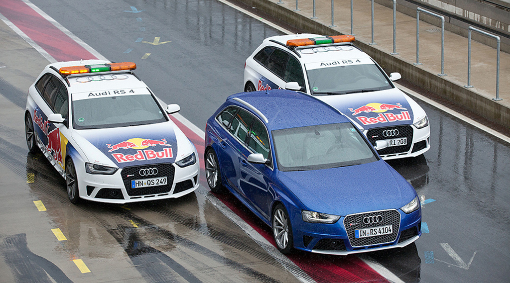 946009RS4B8ESQUIROU074.jpg