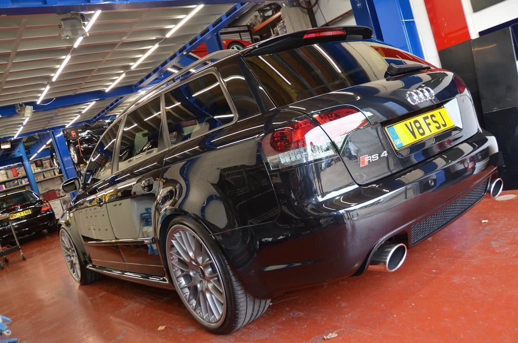 946550AUDIRS42671.jpg