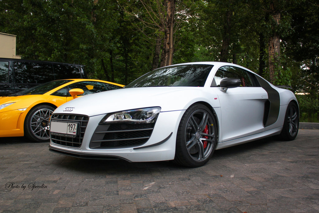 947558R8GT730.jpg