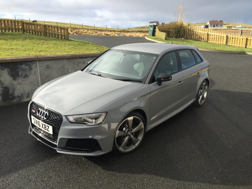 948913RS38V1103.jpg