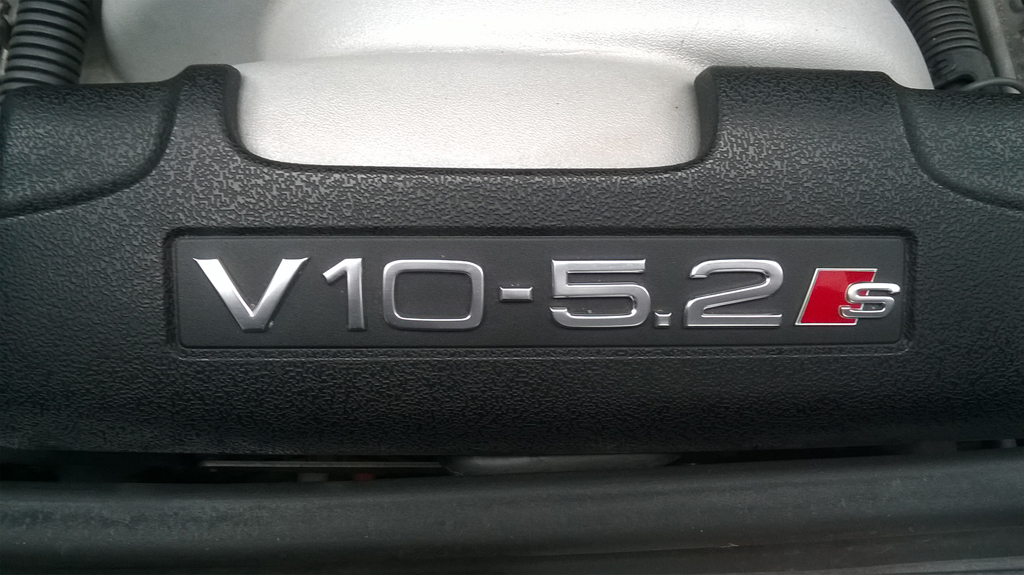 949046487.jpg