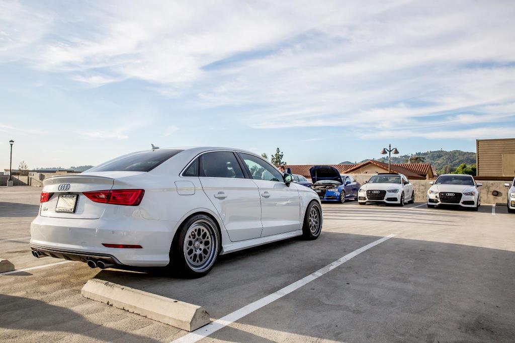 949456S38V2404.jpg