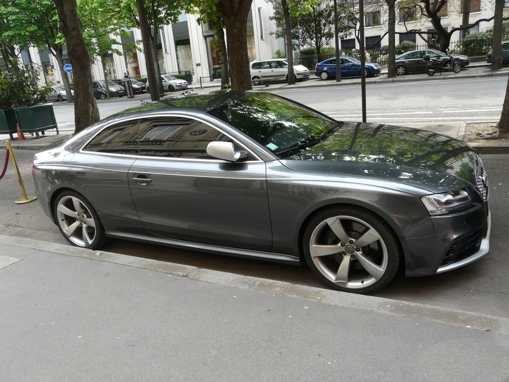 950442AUDIRS5905.jpg