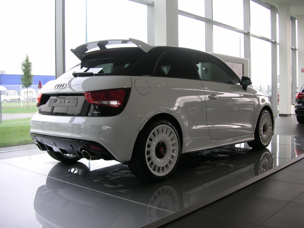 951010A1QUATTRO119.jpg
