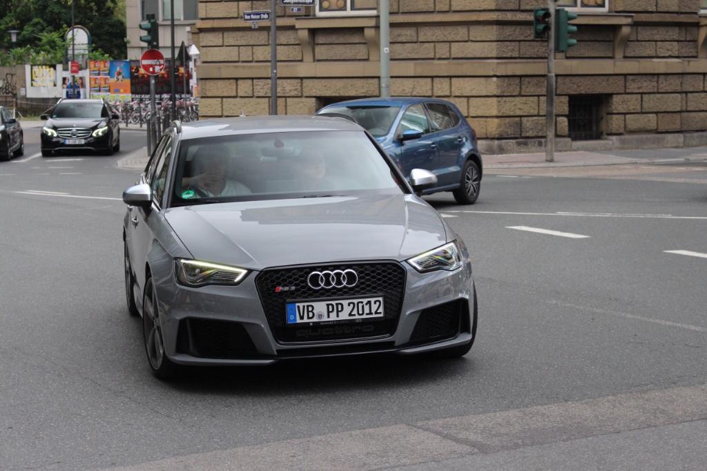 951336RS38V1323.jpg