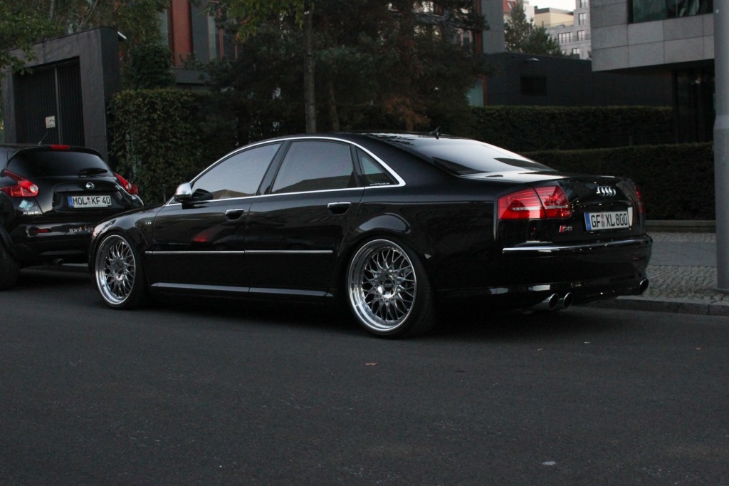951472audis8d3c5660211020151423536.jpg