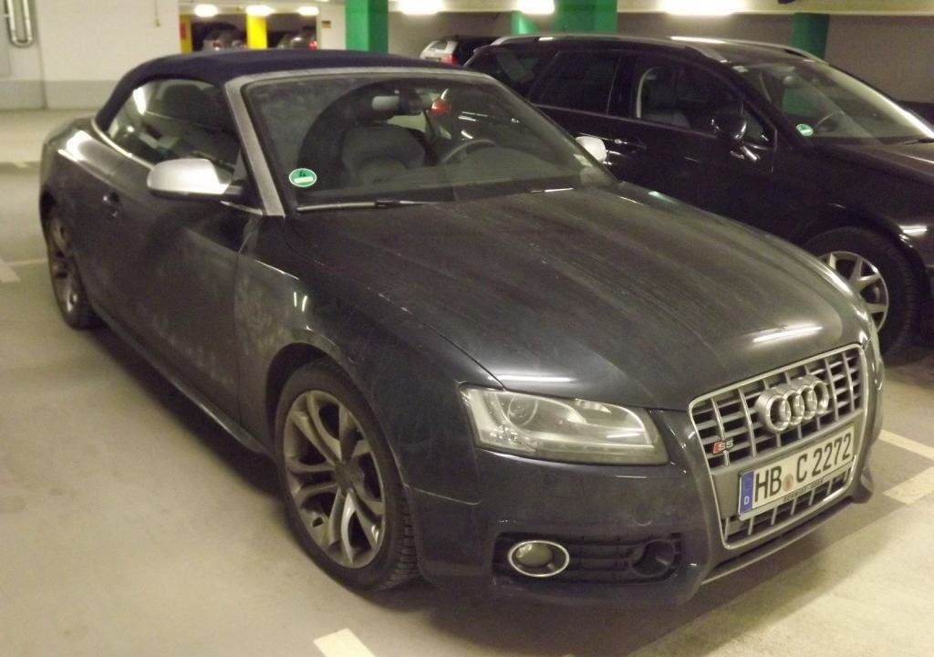 951616S5110212ESQUIROU008.jpg