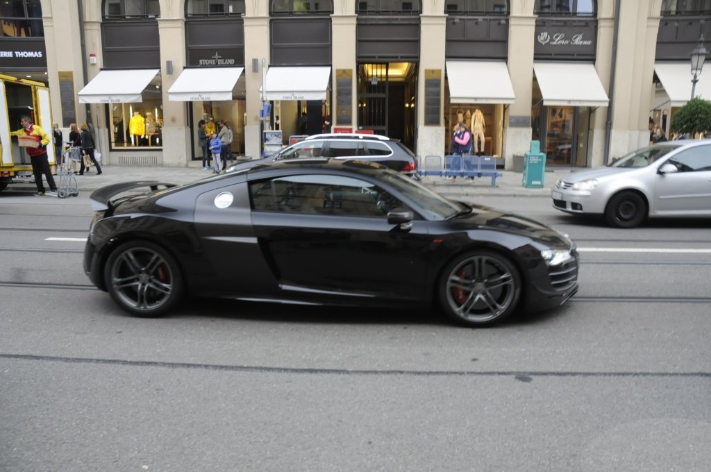953174R8GT1345.jpg