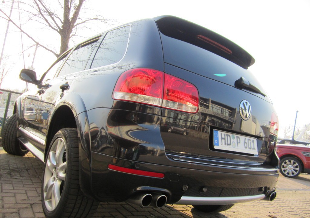 954101W12TOUAREG330ESQUIROU.jpg