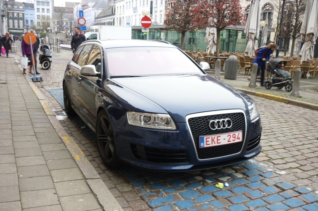 954266RS6310112ESQUIROU002.jpg