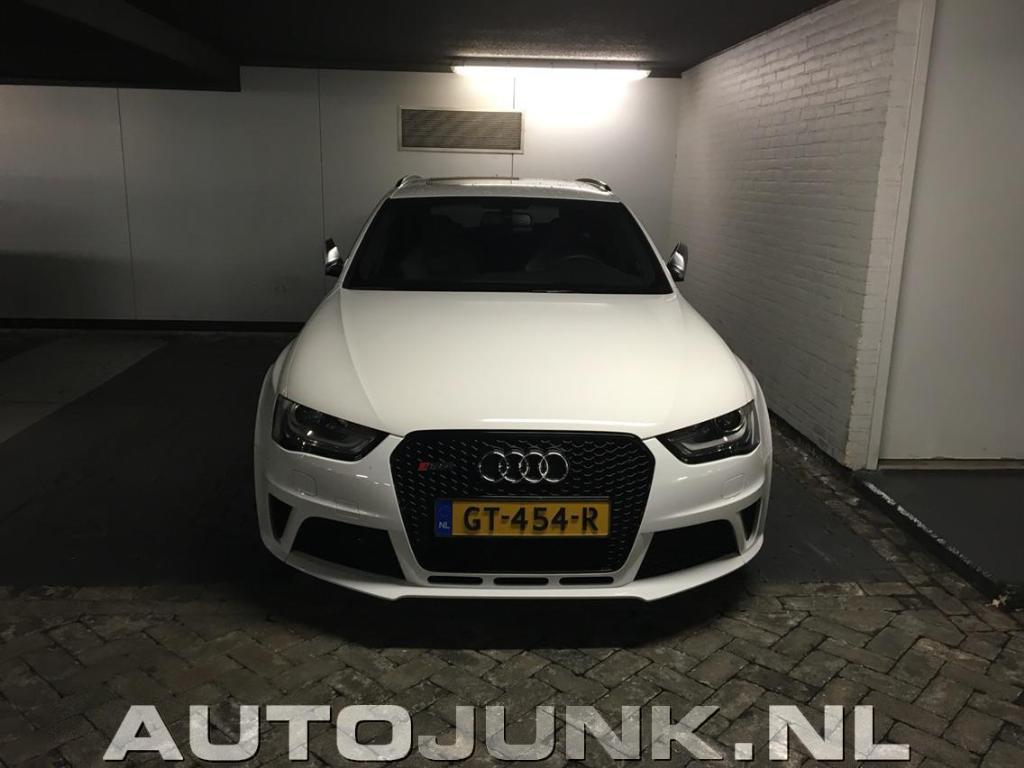 954377AUDIRS42571.jpg