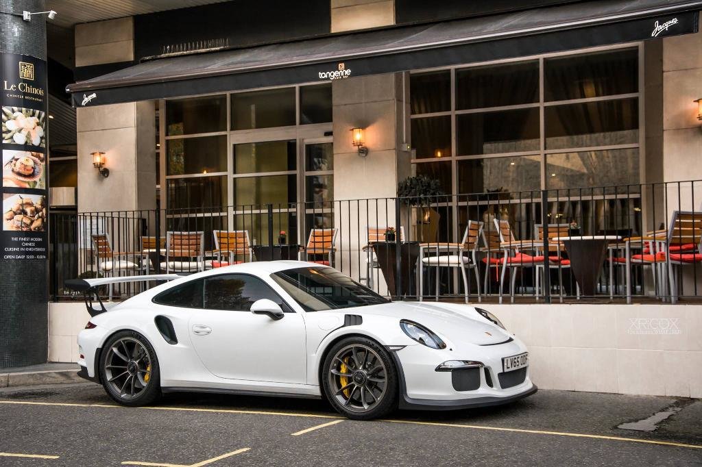 9545630162PORSCHE991GT3RS.jpg