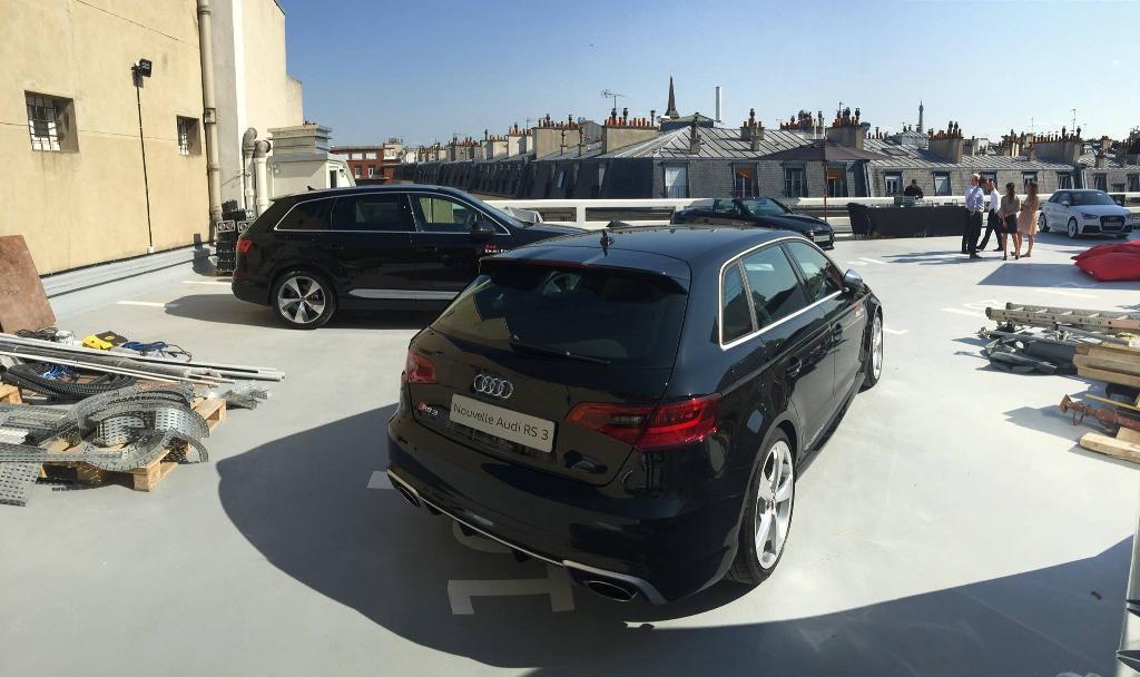 954915RS38V0381.jpg