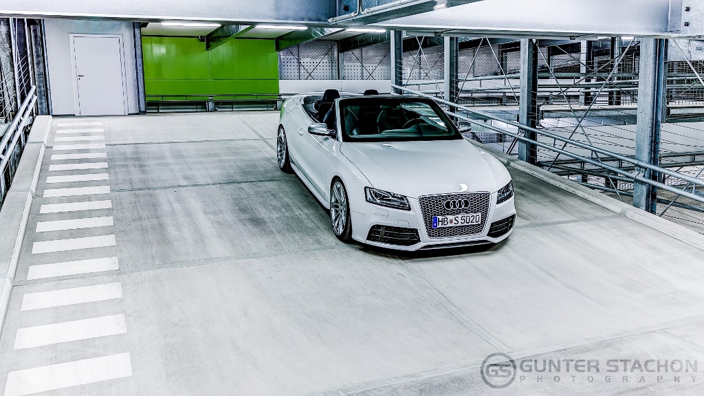 955867005RS5CABRIOLET.jpg